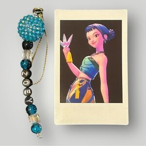Handmade K-Pop Demon Hunters Zoey Keychain and Polaroid